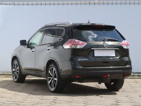 Nissan X-Trail - 2015