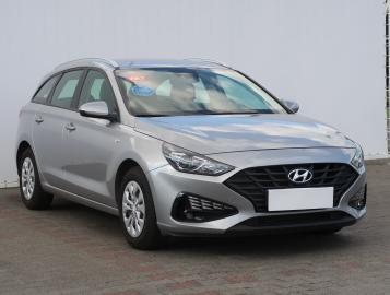 Hyundai i30, 2022