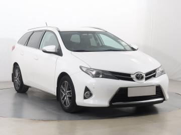 Toyota Auris, 2014