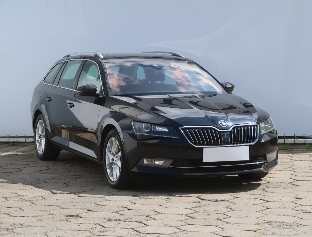 Škoda Superb, 2019, 2.0 TDI, 140kW