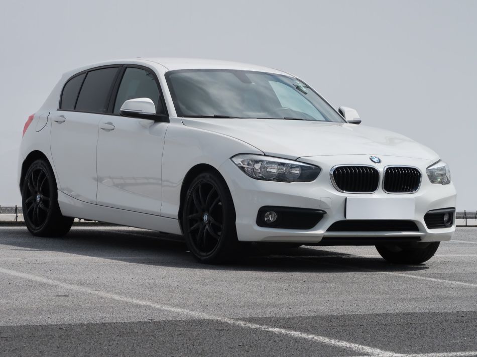 BMW 1 - 2016