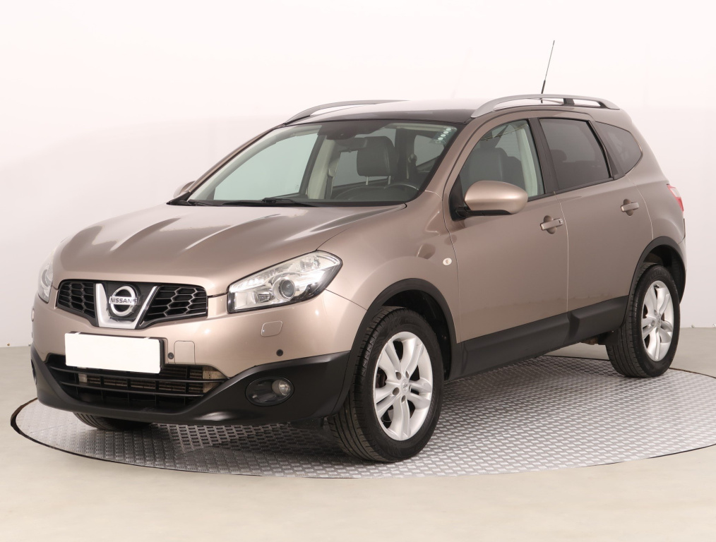 Nissan Qashqai+2