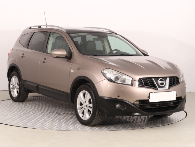 Nissan Qashqai+2