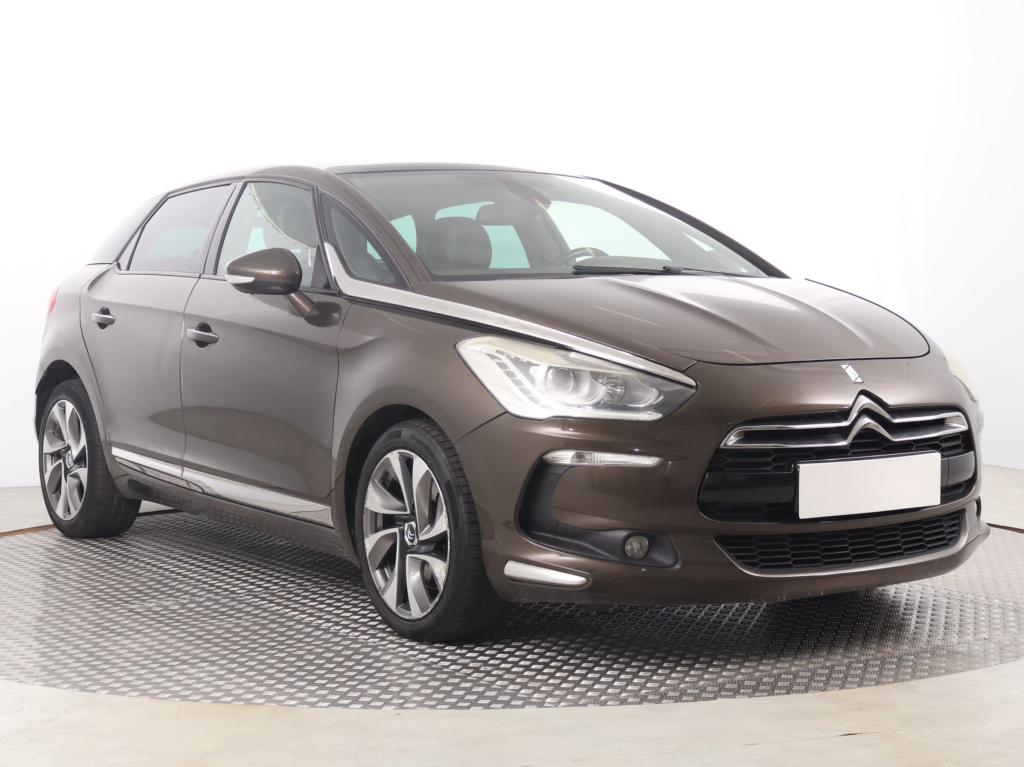 Citroen DS5