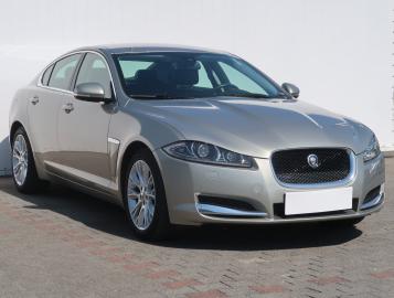 Jaguar XF, 2013