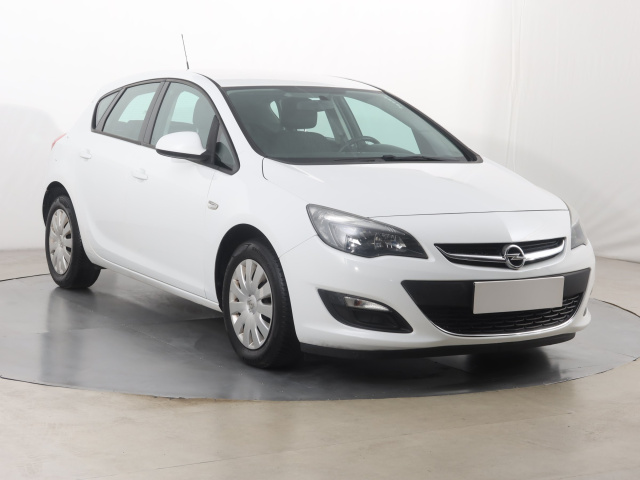 Opel Astra 2012