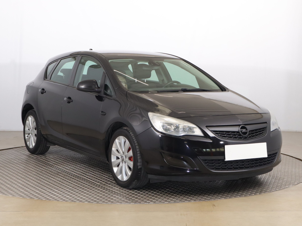 Opel Astra, 2010, 1.6 16V, 85kW