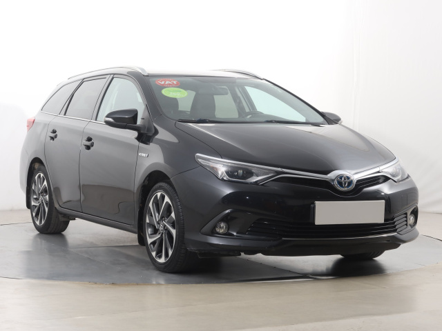 Toyota Auris 2016