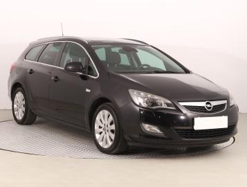 Opel Astra, 2011