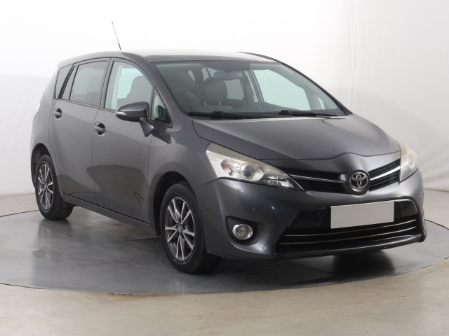 Toyota Verso 2013