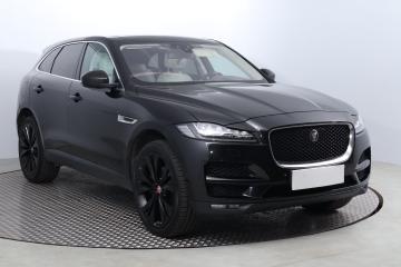 Jaguar F-Pace, 2016