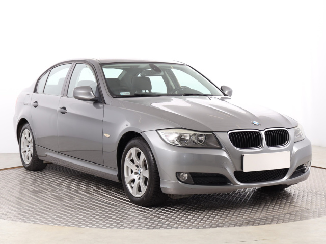 BMW 3 2010