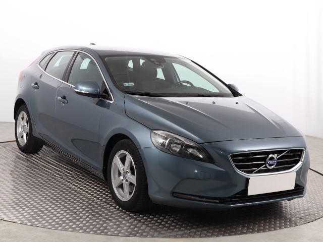 Volvo V40 2014