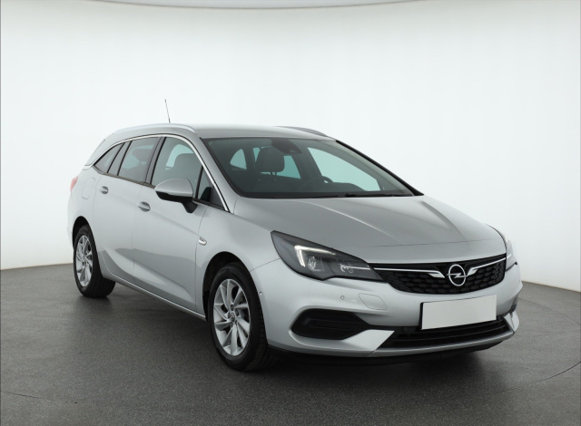 Opel Astra 2020