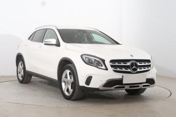 Mercedes-Benz GLA 200, 2019