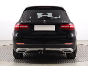 Mercedes-Benz GLC - 2016