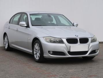 BMW 318 i, 2009