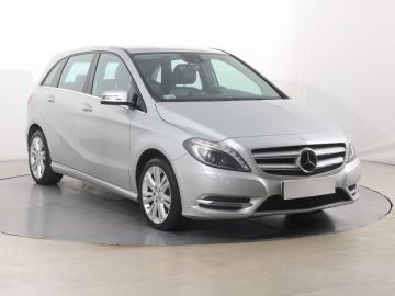 Mercedes-Benz B 200, 2013