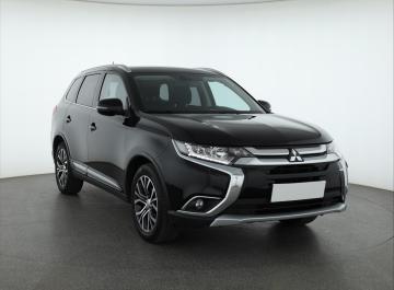 Mitsubishi Outlander, 2015