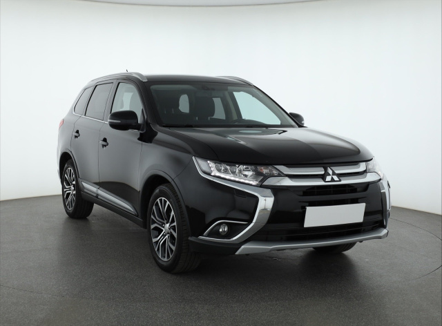 Mitsubishi Outlander 2015