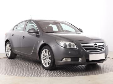 Opel Insignia, 2009