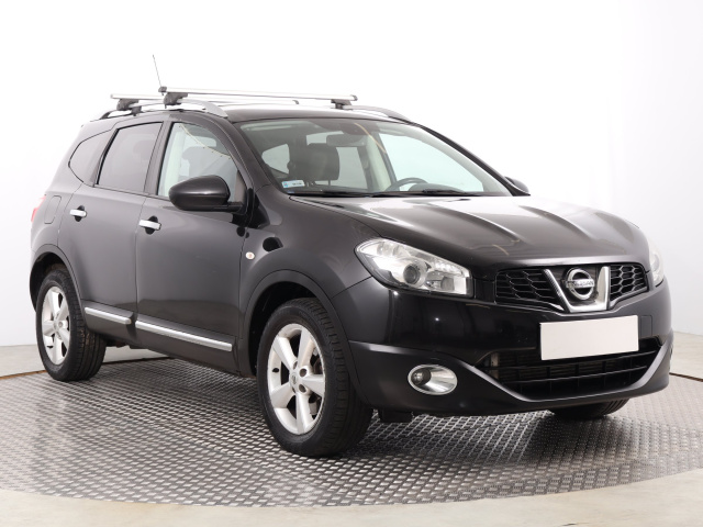 Nissan Qashqai+2 2011