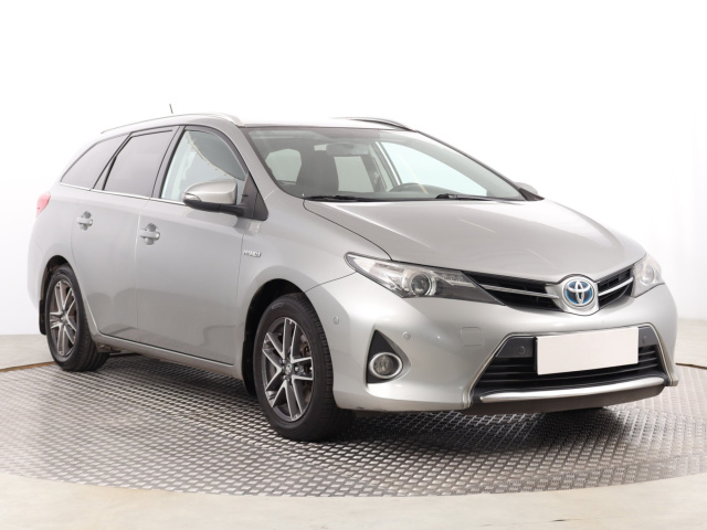 Toyota Auris 2014