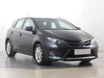 Toyota Auris, 2013