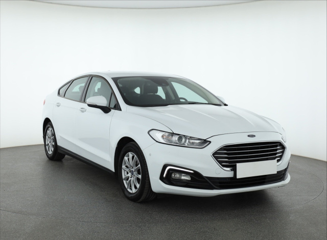 Ford Mondeo 2021