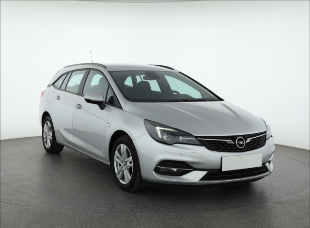 Opel Astra 2020