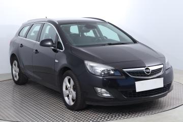 Opel Astra, 2010