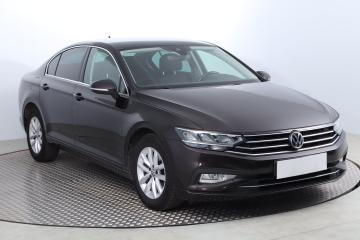 Volkswagen Passat, 2020