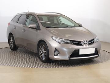 Toyota Auris, 2014