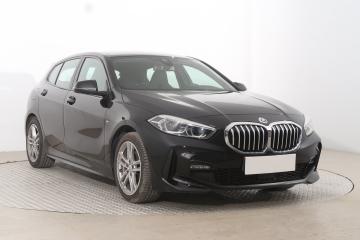 BMW 118i, 2022