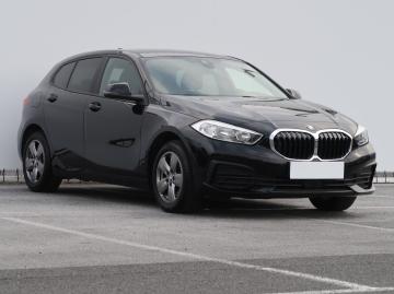 BMW 118i, 2021