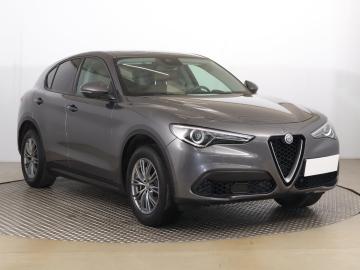 Alfa Romeo Stelvio, 2018