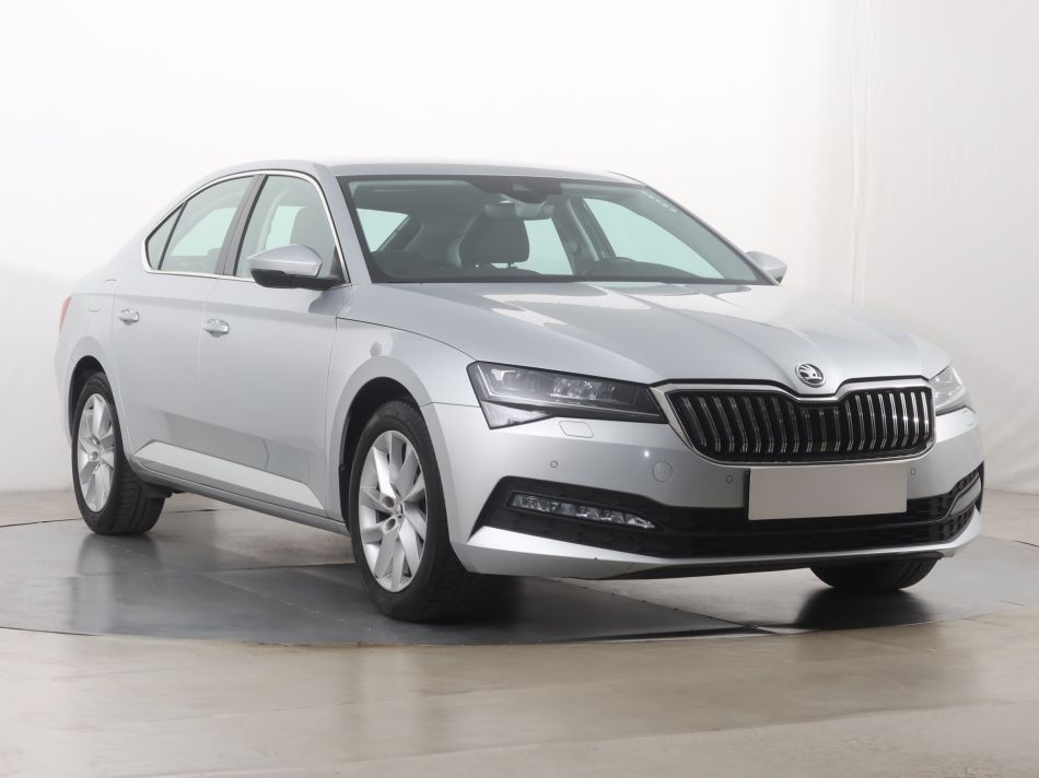 Skoda Superb - 2021