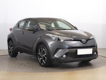 Toyota C-HR, 2017