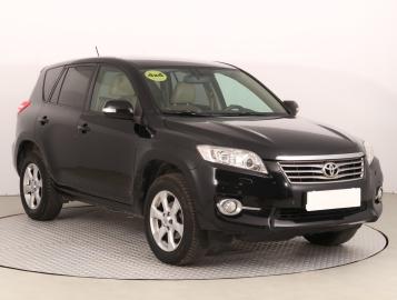 Toyota RAV4, 2011