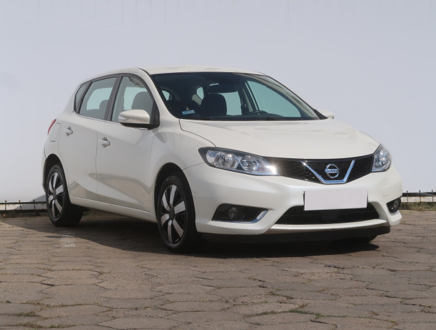 Nissan Pulsar 2015