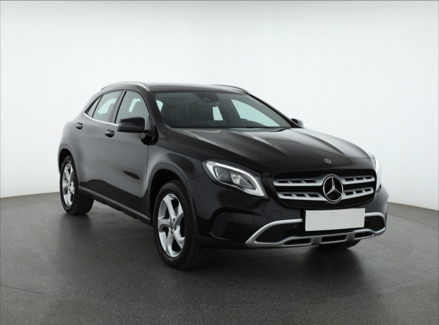 Mercedes-Benz GLA 2019