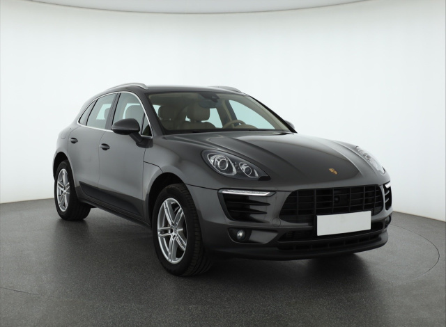 Porsche Macan 2015