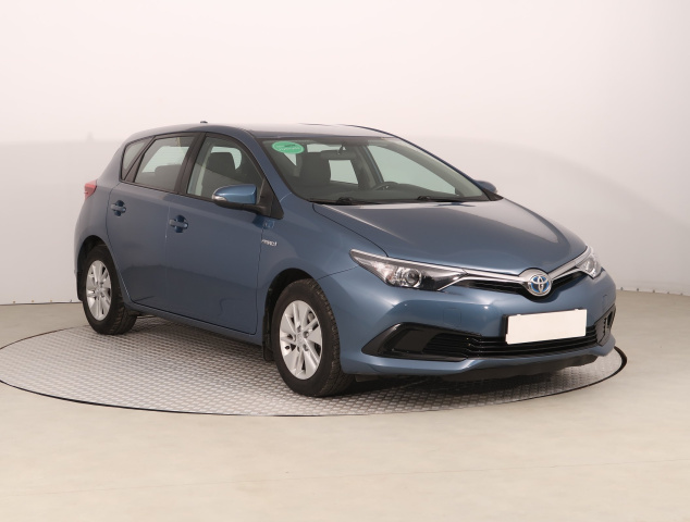 Toyota Auris 2015