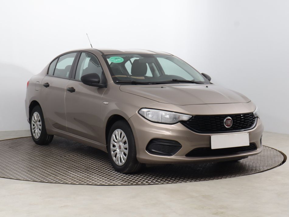 Fiat Tipo - 2018