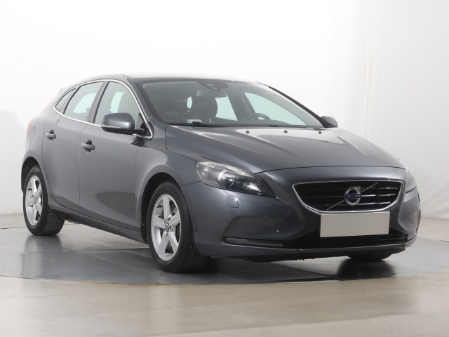 Volvo V40 2013