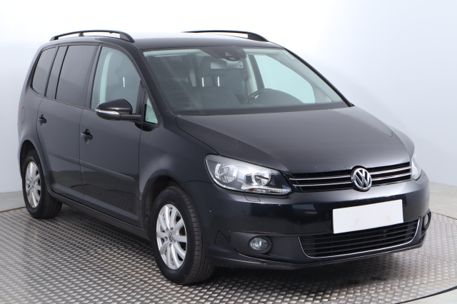 Volkswagen Touran 2015