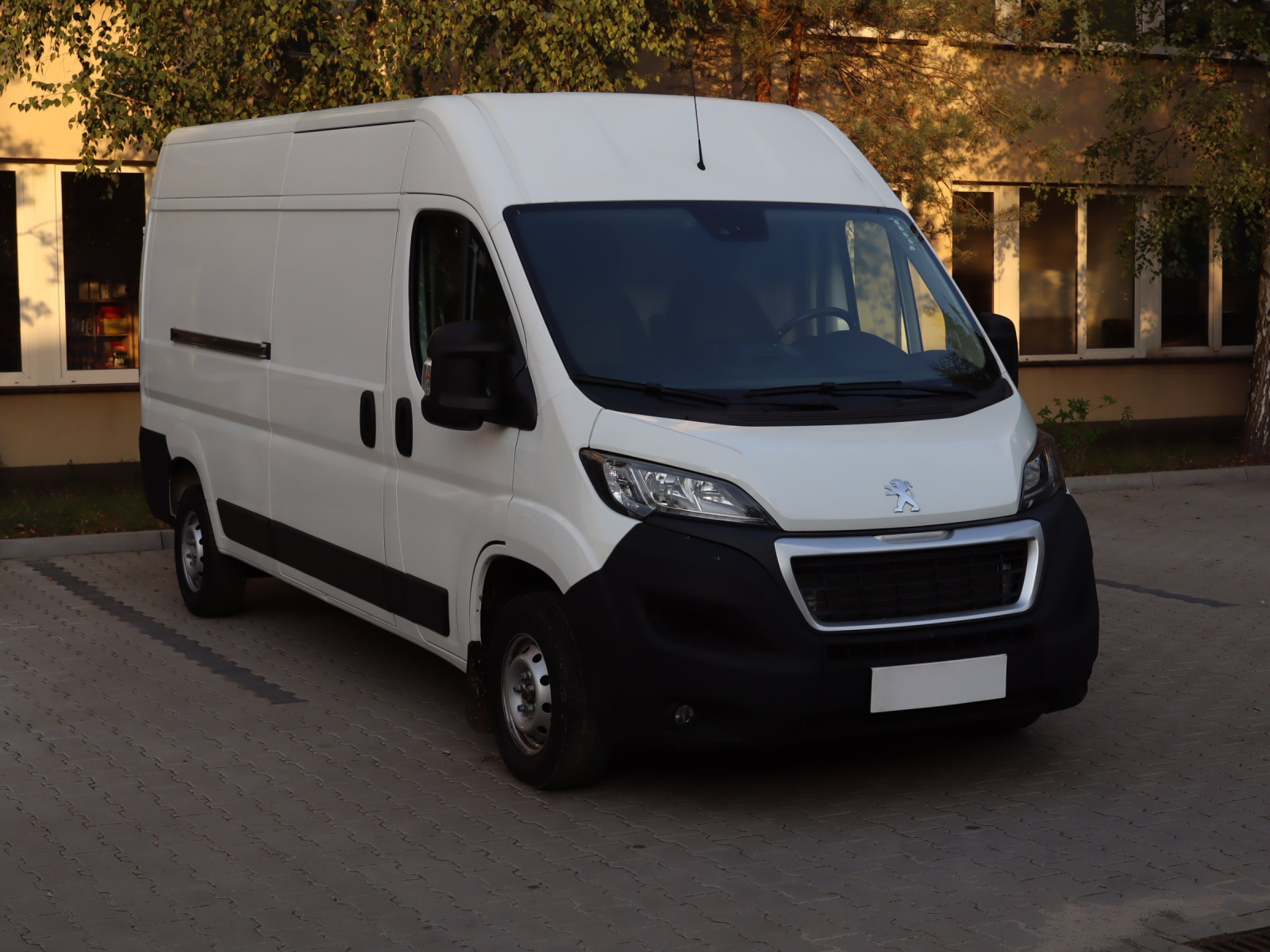 Peugeot Boxer 2020 2.2 BlueHDi 46135km Van