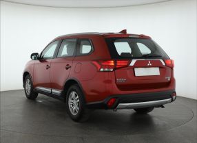 Mitsubishi Outlander - 2017