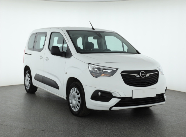 Opel Combo 2021