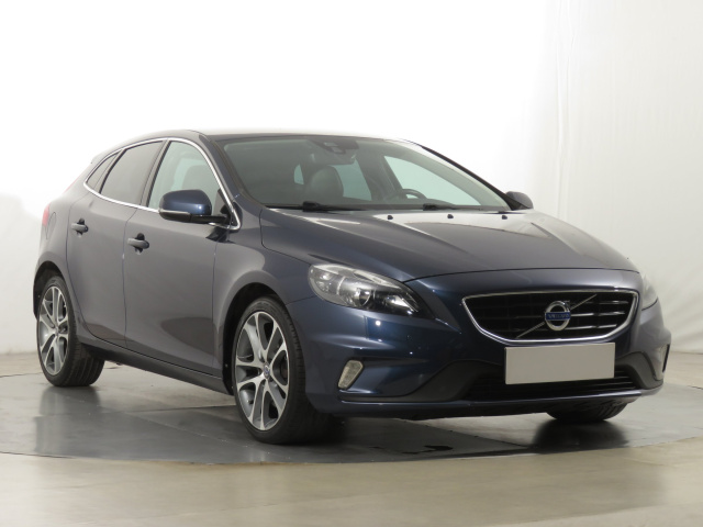 Volvo V40 2014